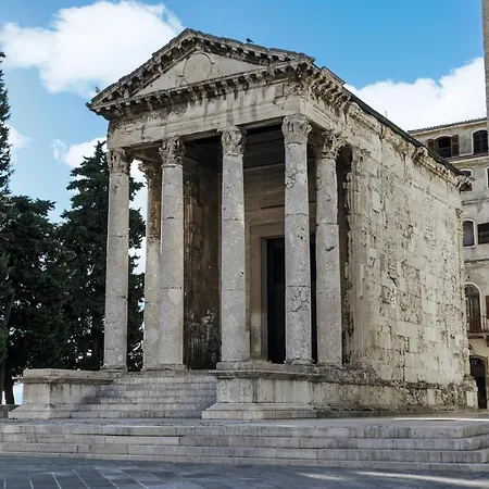 Stefan Apartament Pula